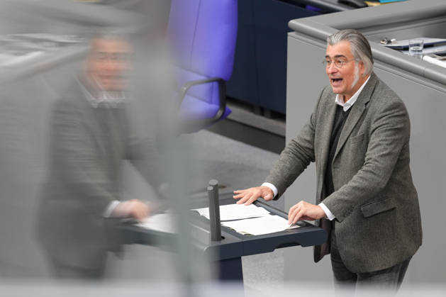 Deutscher Bundestag, 93. Plenarsitzung Fabian Jacobi (AfD) im Portrait bei seiner Rede zum Haushalt des Justizministerium bei der 93. Sitzung des Deutschen Bundestag in Berlin, 10.09.2026 Berlin Berlin Deutschland