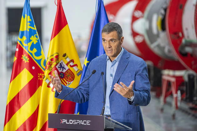 Sánchez Visits the Facilities of the Aerospace Company PLD Space in Elche, Alicante. Prime Minister Pedro Sánchez visited the facilities of the aerospace company PLD Space on September 10, 2026, in Elche, Alicante, Valencian Community, Spain. PLD Space, a Spanish company specializing in space launch vehicles, was founded in 2011 and is developing the MIURA 5 orbital rocket to launch small satellites from French Guiana. The visit coincides with efforts to accelerate its industrialization, following a 158.9-million-euro contract from the European Space Agency to strengthen its orbital capabilities. SEPTEMBER 10, 2026 Víctor Ferná Elche, Alicante, Valencian Community Elche, Alicante, Valencian Community, Spain Copyright: xVictorxFernandezx 7762782