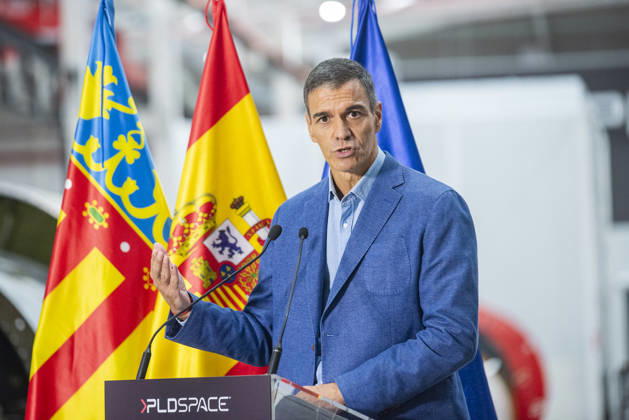 Sánchez Visits the Facilities of the Aerospace Company PLD Space in Elche, Alicante. Prime Minister Pedro Sánchez visited the facilities of the aerospace company PLD Space on September 10, 2026, in Elche, Alicante, Valencian Community, Spain. PLD Space, a Spanish company specializing in space launch vehicles, was founded in 2011 and is developing the MIURA 5 orbital rocket to launch small satellites from French Guiana. The visit coincides with efforts to accelerate its industrialization, following a 158.9-million-euro contract from the European Space Agency to strengthen its orbital capabilities. SEPTEMBER 10, 2026 Víctor Ferná Elche, Alicante, Valencian Community Elche, Alicante, Valencian Community, Spain Copyright: xVictorxFernandezx 7762783