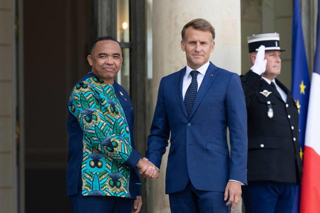 Emmanuel Macron meets with Madagascar President - Paris French President Emmanuel Macron welcomes Madagascar’s President Michael Randrianirina for a meeting at the Elysee Palace in Paris on September 10, 2026. Photo by Raphael Lafargue ABACAPRESS.COM Paris France  Copyright: xLafarguexRaphael ABACAx