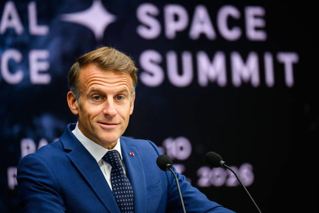 News Bilder des Tages Emmanuel Macron, President of the French Republic, at the International Space Summit at the Grand Palais in Paris, France, on September 10, 2026. Caught between the United States and China, Europe intends to defend its position at the first international summit in Paris—an event snubbed by the American giants and one that the German chancellor, despite being a co-organizer, is not attending. Eric Tschaen Pool Bestimage International Space Summit at the Grand Palais in Paris on September 10, 2026 Caught between the United States and China, Europe intends to defend its position at the first international summit in Paris—an event snubbed by the American giants and attended without the German chancellor, one of the event’s co-hosts Paris, Fran Copyright: xEricxTschaenx xPoolx xBestimagexEricxTschaenx xPoolx xBestimagex