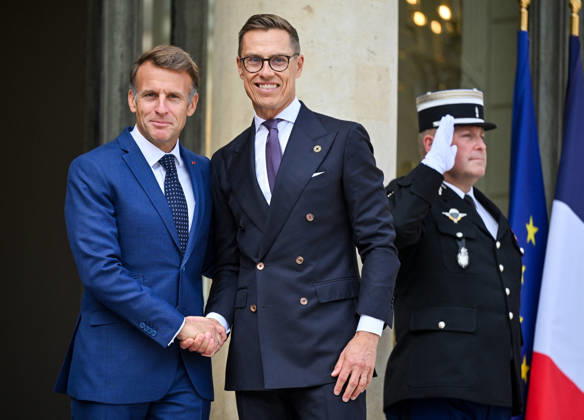 French President Emmanuel Macron welcomes Finnish President Alexander Stubb to the Élysée Palace in Paris, France, on September 10, 2026. Christian Liewig Bestimage French President Emmanuel Macron welcomes Finnish President Alexander Stubb to the Élysée Palace in Paris, France, on September 10, 2026 Paris, France  Copyright: xChristianxLiewigx xBestimagexChristianxLiewigx xBestimagex