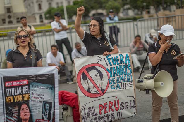 Protesters Rally Against Marco Rubio™s Visit to Peru LIMA, PERU SEPTEMBER 9, 2026: Protesters from left-wing civic and university collectives gather at Plaza San Martin in central Lima to demonstrate against the official visit of U.S. Secretary of State Marco Rubio to Peru. The demonstrators marched through the city centre into the evening during Rubio™s South American tour. Lima Peru Copyright: x xErickxDiazxVelizx xJNAxPressx