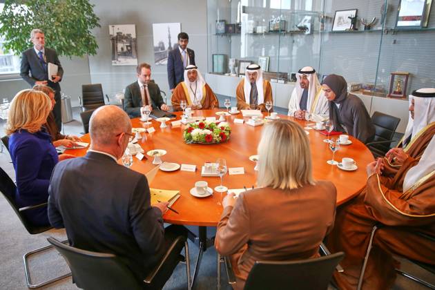 Berlin, Deutschland, 10.09.2026: Deutscher Bundestag: Staatsbesuch S.H. des Präsidenten der Vereinigten Arabischen Emirate: Unter anderem die Bundestagspräsidentin Julia Klöckner (CDU) im Gespräch mit Muhammad bin Zayid Al Nahyan und seiner Delegation Copyright: xdtsxNachrichtenagenturx dts_133983