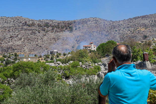 Damage left behind by the Israeli army in the Lebanese town of Kafr Shouba NABATIEH GOVERNORATE, LEBANON - SEPTEMBER 10: Smoke rises over the town of Kfar Shouba in the Nabatieh Governorate of southern Lebanon following an incursion and subsequent withdrawal by Israeli forces, on September 10, 2026. Despite the ongoing ceasefire and framework agreement, Israeli troops entered the town in the morning, leaving plumes of smoke rising over the area as emergency teams were dispatched and citizens surveyed the damage after the military pullout. Ramiz Dallah Anadolu Nabatieh governorate Lebanon. Editorial use only. Please get in touch for any other usage.  Copyright: x2026xAnadoluxRamizxDallahx
