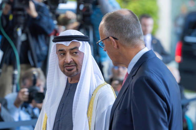 Staatsbesuch S.H. des Präsidenten der Vereinigten Arabischen Emirate, Scheich Mohammed bin Zayed Al Nahyan, in der Bundesrepublik Deutschland Deutschland, Berlin am 10. September 2026: Bundeskanzler Friedrich Merz begrüßt den Präsidenten der Vereinigten Arabischen Emirate, Scheich Mohammed bin Zayed Al Nahyan im Bundeskanzleramt.