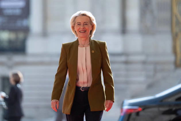 Arrivals at the International Space Summit - Paris European Commission President Ursula von der Leyen arrives at the International Space Summit at the Grand Palais in Paris, France on September 10, 2026. Photo by Jeanne Accorsini Pool ABACAPRESS.COM Paris France  Copyright: xAccorsinixJeanne Pool ABACAx