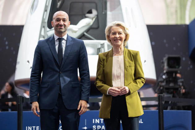 Benjamin Haddad, Minister Delegate to the Minister of Europe and Foreign Affairs, in charge of European Affairs; Ursula von der Leyen, President of the European Commission; Space Summit at the Grand Palais in Paris, September 10, 2026. Nearly 1,100 companies from the space sector will also be present at the Grand Palais, demonstrating the exceptional mobilization of the global space ecosystem around this event, organized by France and Germany. The Summit will address all issues related to the development and innovation of the space sector through three key themes: 1) addressing the challenges of the global space economy through international cooperation; 2) advancing science, technology, and space exploration from an international perspect Copyright: xJeannexAccorsini Pool BestimagexJeannexAccorsini Pool Bestimagex