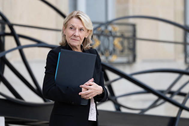 Weekly Cabinet Meeting - Paris French Culture Minister Catherine Pegard leaving after the weekly cabinet meeting at the Elysee Palace in Paris, France on September 10, 2026. Photo by Rafael Lafargue ABACAPRESS.COM Paris France  Copyright: xLafarguexRaphael ABACAx