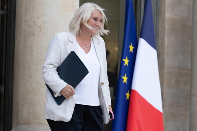 Weekly Cabinet Meeting - Paris French Health Minister Stephanie Rist leaving after the weekly cabinet meeting at the Elysee Palace in Paris, France on September 10, 2026. Photo by Rafael Lafargue ABACAPRESS.COM Paris France  Copyright: xLafarguexRaphael ABACAx