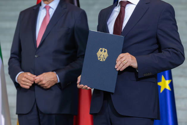 Staatsbesuch S.H. des Präsidenten der Vereinigten Arabischen Emirate, Scheich Mohammed bin Zayed Al Nahyan, in der Bundesrepublik Deutschland. Deutschland, Berlin am 10. September 2026: Viele Vereinbarungen wurden im Rahmen der Unterzeichnungszeremonie im Beisein des Präsidenten der Vereinigten Arabischen Emirate, Scheich Mohammed bin Zayed Al Nahyan, und von Bundeskanzler Friedrich Merz im Bundeskanzleramt in Berlin feierlich ausgetauscht.