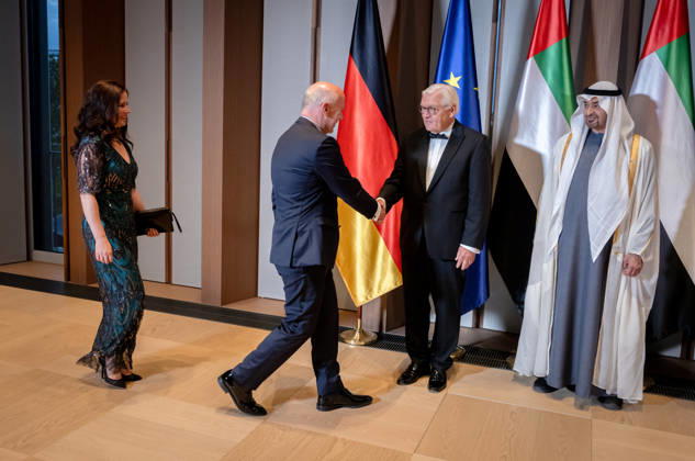 Bundespräsident, Scheich Mohammed Bin Zayed Al Nahyanin Berlin, Defilee, Spreebogen, Regierender Bürgermeiste,r Kai Wegner, Senatorin für Bildung, Jugend und Familie, Katharina Günther-Wünsch, Bundespräsident, Frank-Walter Steinmeier, Berlin Berlin GER