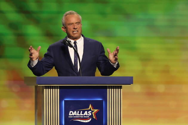 US Secretary of Health and Human Services Robert F. Kennedy Jr. speaks during the second day of the Republican Party convention in Dallas, United States, 10 September 2026. Second day of the Republican National Convention in Dallas !ACHTUNG: NUR REDAKTIONELLE NUTZUNG!  Copyright: xCarlosxRamírezx AME6388 20260911-55021365456_1