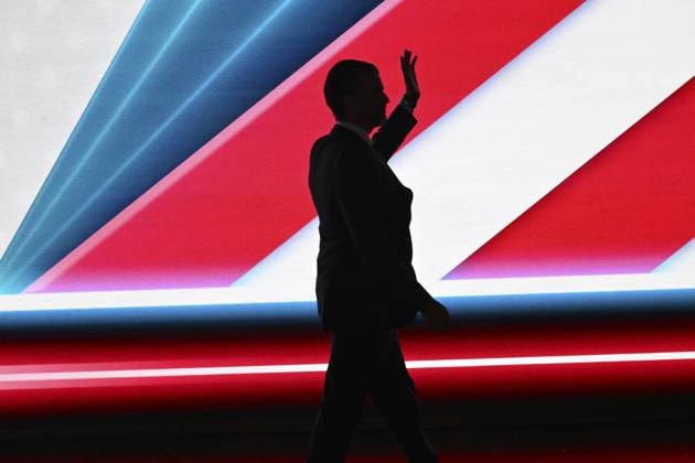 September 10, 2026, Dallas, Tx, United States: DONALD TRUMP, JR> speaks onstage during the Republican Mid-Term Convention at the American Airlines Center on September 10, 2026. Several thousand people packed the arena to hear a parade of Republican candidates crucial to success for the upcoming mid-term elections. Dallas United States  - ZUMAd150 20260910_znp_d150_023 Copyright: xBobxDaemmrichx