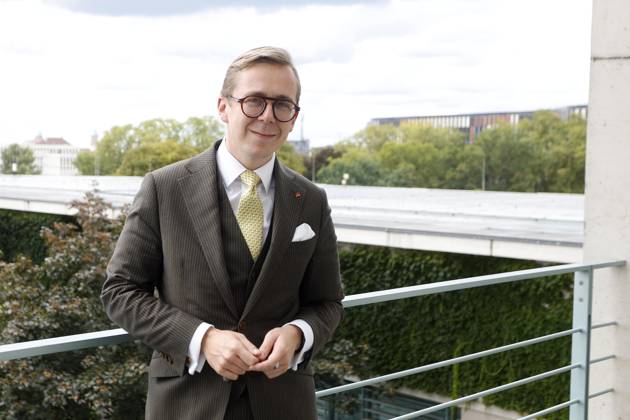 09.09.2026, Philipp Amthor, CDU, Politiker, Portraet im Bundeskanzleramt in Berlin, Staatsminister für Bund-Länder-Beziehungen, auf dem Balkon seines Büro, Berlin Deutschland, Germany