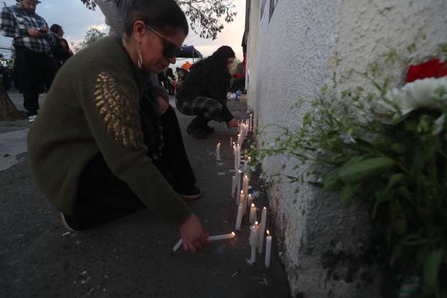 Santiago, September 11, 2026. On Friday afternoon, groups of people gathered at the National Stadium to remember their loved ones, who had been taken there after it was converted into a detention center. Carlos Santibánez Aton Chile, Aton 1189686  Copyright: CARLOSxSANTIBANEZ ATONxCHILE