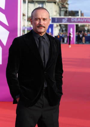 Vincent Perez on the red carpet at the 52nd Deauville American Film Festival on September 11, 2026. Photo by Denis Guignebourg, Bestimage. Deauville, France Copyright: xDenisxGuignebourgx xBestimagexDenisxGuignebourgx xBestimagex