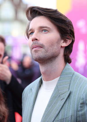Patrick Schwarzenegger on the red carpet at the 52nd Deauville American Film Festival on September 11, 2026. Photo by Denis Guignebourg, Bestimage. Red carpet at the 52nd Deauville American Film Festival on September 11, 2026, in Deauville, France. Copyright: xDenisxGuignebourgx xBestimagexDenisxGuignebourgx xBestimagex