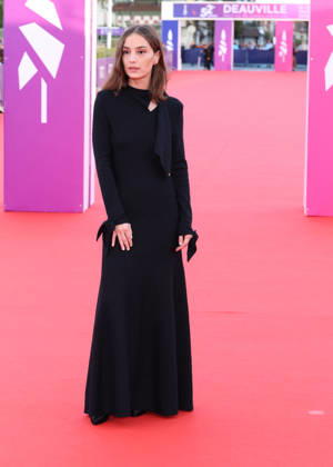 Manon Clavel on the red carpet at the 52nd Deauville American Film Festival on September 11, 2026 Denis Guignebourg Bestimage Red carpet at the 52nd Deauville American Film Festival on September 11, 2026 Deauville, France Copyright: xDenisxGuignebourgx xBestimagexDenisxGuignebourgx xBestimagex