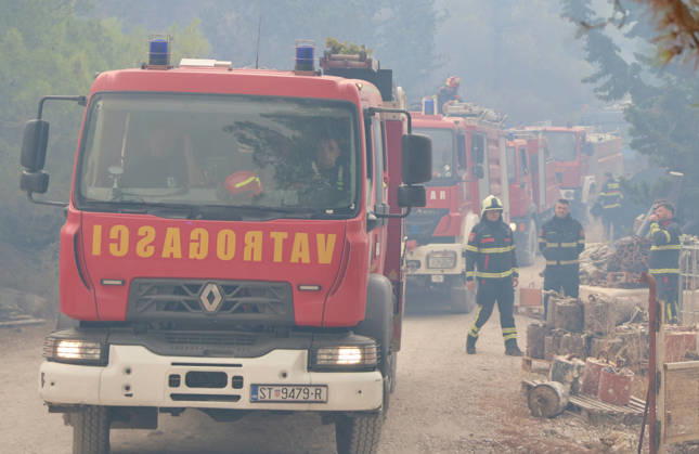 Croatia Island Wildfire Members of Croatian fire are working to extinguish a wildfire near city Milna at Island Brac, Croatia on September 12, 2026.  IvoxCagalj PIXSELL