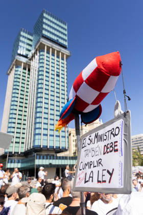 September 12, 2026, Madrid, Madrid, SPAIN: Airbus workers are demonstrating in Madrid. The protests stem from a deadlock in negotiations with company management over the new collective bargaining agreement. The workforce is demanding wage increases linked to the actual Consumer Price Index (CPI) to prevent a loss of purchasing power. They are also calling for guarantees regarding employment levels and the allocation of new workloads to ensure the long-term viability of the company s industrial plants in Spain. Madrid SPAIN  - ZUMAl221 20260912_zip_l221_003 Copyright: xIgnacioxLopezxIsasmendix