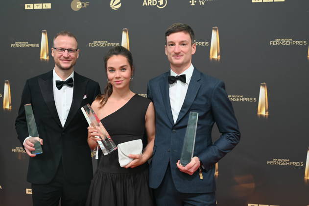 Eike Köhler, Kim Kristin Mauch und Björn Kurtenbach. Macher der NDR Dokuserie Minentaucher gewinnt Deutschen Fernsehpreis und kommt zur Gala und Verleihung des Deutschen Fernsehpreis in Köln.