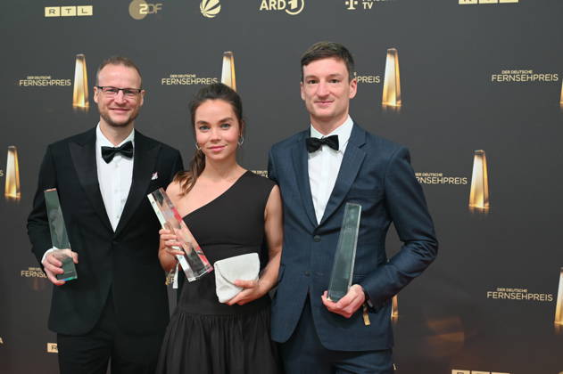 Eike Köhler, Kim Kristin Mauch und Björn Kurtenbach. Macher der NDR Dokuserie Minentaucher gewinnt Deutschen Fernsehpreis und kommt zur Gala und Verleihung des Deutschen Fernsehpreis in Köln.