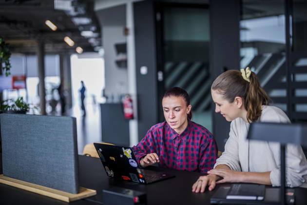Fotostory Pressetermin bei Zalando: ZALANDO Outlet Store, Headquarter und Workspaces in Berlin aufgenommen am 16.09.2026....Berlin, 16.09.2026. Berlin Deutschland NUR FÜR REDAKTIONELLE ZWECKE - EDITORIAL USE ONLY - BILDNUTZUNG NUR IM ZALANDO-KONTEXT Copyright: xDominikxButzmannx