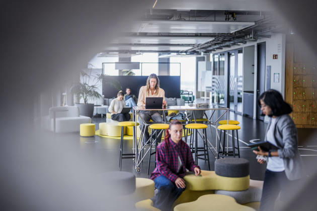 Fotostory Pressetermin bei Zalando: ZALANDO Outlet Store, Headquarter und Workspaces in Berlin aufgenommen am 16.09.2026....Berlin, 16.09.2026. Berlin Deutschland NUR FÜR REDAKTIONELLE ZWECKE - EDITORIAL USE ONLY - BILDNUTZUNG NUR IM ZALANDO-KONTEXT Copyright: xDominikxButzmannx