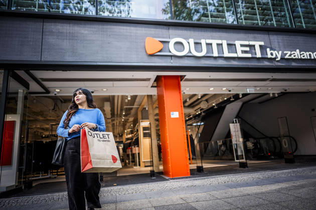 Fotostory Pressetermin bei Zalando: ZALANDO Outlet Store, Headquarter und Workspaces in Berlin aufgenommen am 16.09.2026....Berlin, 16.09.2026. Berlin Deutschland NUR FÜR REDAKTIONELLE ZWECKE - EDITORIAL USE ONLY - BILDNUTZUNG NUR IM ZALANDO-KONTEXT Copyright: xDominikxButzmannx