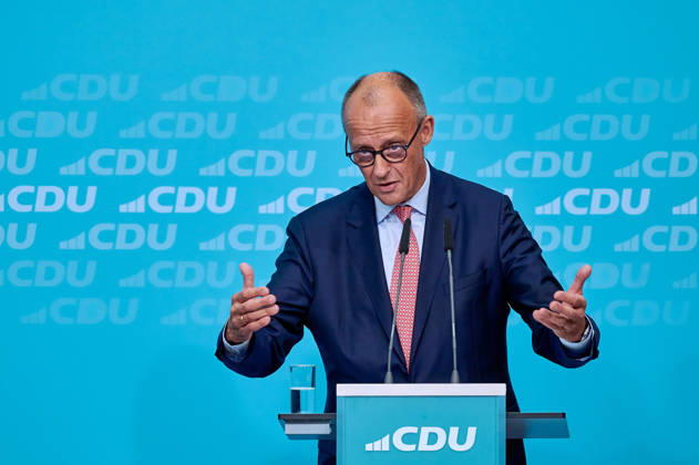Bundeskanzler Friedrich Merz bei der abschließenden Wahlkampfveranstaltung der CDU anlässlich der bevorstehenden Berliner Abgeordnetenhauswahl im Konrad-Adenauer-Haus in Berlin. Chancellor Friedrich Merz at the CDU s final campaign rally ahead of the upcoming Berlin House of Representatives election at the Konrad Adenauer House in Berlin. snapshot-photography F.Boillot