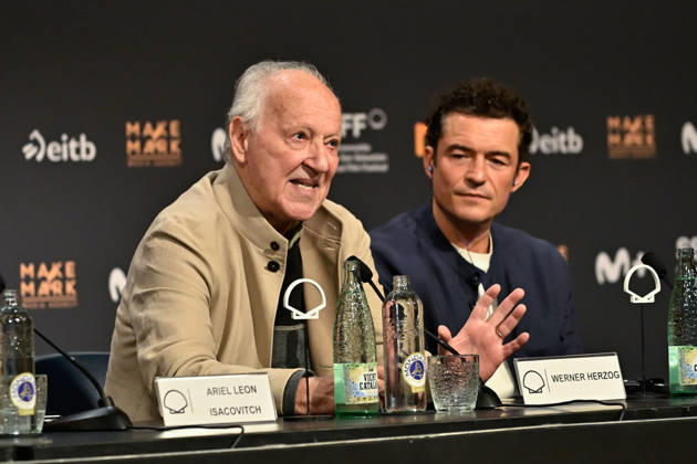 Werner Herzog Receives the Donostia Award at the San Sebastián Film Festival Director, screenwriter, producer, and actor Werner Herzog (left), accompanied by actor Orlando Bloom (right), speaks with the media before receiving the Donostia Award at the Kursaal on September 18, 2026, in San Sebastián, Guipúzcoa, Basque Country, Spain. Director, screenwriter, producer, and actor Werner Herzog will receive the Donostia Award in recognition of his career during the opening gala of the San Sebastián Film Festival, which will take place from September 18 to 26 for its 74th edition. The Festival’s highest honorary distinction for the German filmmaker will be accompanied by a screening of his new feature film, ‘Bucking Fastard,’ which competed at t Copyright: xArnaitzxRubiox 7783886