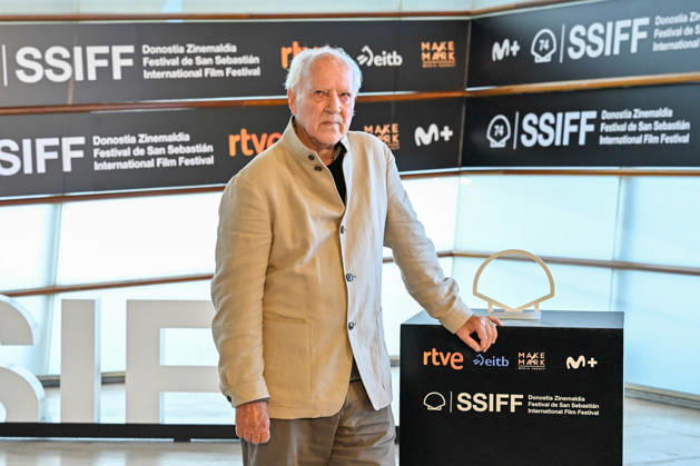Werner Herzog Receives the Donostia Award at the San Sebastián Film Festival Director, screenwriter, producer, and actor Werner Herzog poses for the media before receiving the Donostia Award at the Kursaal on September 18, 2026, in San Sebastián, Guipúzcoa, Basque Country, Spain. Director, screenwriter, producer, and actor Werner Herzog will receive the Donostia Award in recognition of his career during the opening gala of the San Sebastián Film Festival, which will take place from September 18 to 26 for its 74th edition. The Festival’s highest honorary distinction for the German filmmaker will be accompanied by a screening of his new feature film, ‘Bucking Fastard,’ which competed at the 2026 Venice Film Festival. SEPTEMBER 18, 2026 San S Copyright: xArnaitzxRubiox 7783893