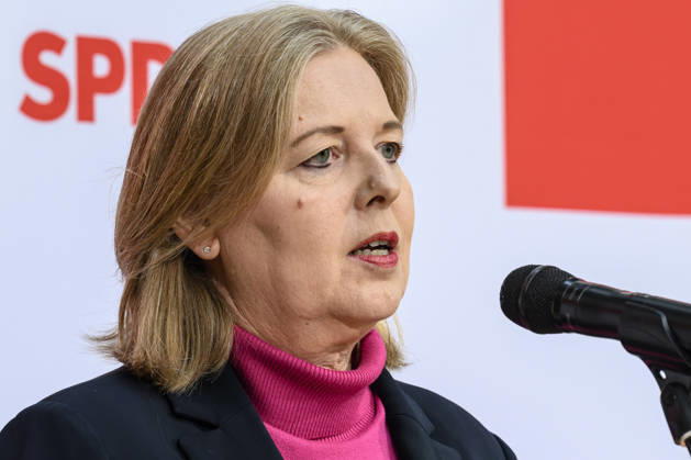 im Bild v.l.: Bärbel Bas, GER, Berlin, SPD Pressekonferenz nach den Wahlen in Berlin und Mecklenburg Vorpommern - MV, im Atrium, Willy-Brandt-Haus, Wilhelmstraße 141, 10963 Berlin, 21.09.2026, Copyright: HMBxMedia UwexKoch