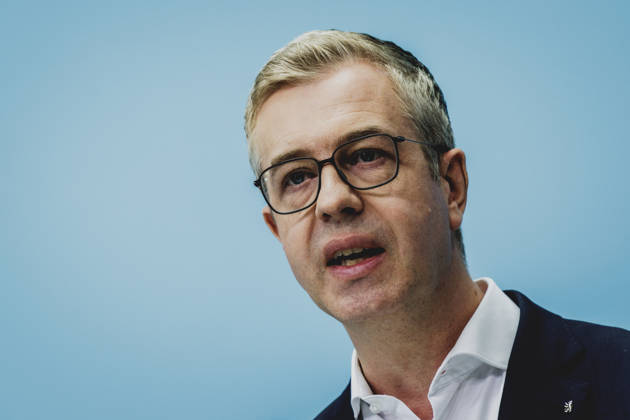 Stefan Evers, CDU-Spitzenkandidat fuer die Abgeordnetenhaus-Wahl in Berlin, aufgenommen im Rahmen einer Pressekonferenz als Reaktion auf die Landtagswahl in Mecklenburg-Vorpommern sowie die Berliner Abgeordnetenhauswahl in Berlin, 21.09.2026. Waehrend Die Linke die Wahl in Berlin mit 25,7% vor der CDU gewonnen hat, siegte in Mecklenburg-Vorpommern die AfD mit 38,2% vor der SPD. Erstmals nicht ueber die 5%-Huerde geschafft hat es die CDU in Mecklenburg-Vorpommern. Berlin Deutschland Copyright: xFlorianxGaertnerx