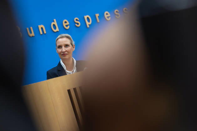 AfD - Auswirkungen der Landtagswahlen in Berlin und Mecklenburg-Vorpommern auf die Bundespolitik. Deutschland, Berlin am 21. September 2026 Einen Tag nach den Erfolgen der AfD bei den Landtagswahlen in Mecklenburg-Vorpommern und der Wahl zum Berliner Abgeordnetenhaus stellen sich die AfD-Vorsitzenden gemeinsam mit den Spitzenkandidaten Leif-Erik Holm und Kristin Brinker in der Bundespressekonferenz den Fragen der Presse. Im Bild: Alice Weidel, Bundessprecherin der AfD und Co-Vorsitzende der AfD-Fraktion im Deutschen Bundestag.