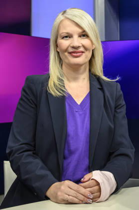 im Bild v.l.: Annett Meiritz (Handelsblatt), GER, Berlin, Studio, zu Gast bei Maischberger, politische Talkshow, TV, Format, mit Moderatorin Sandra Maischberger, Das Erste, aus Adlershof Am Studio 20, 21.09.2026, Copyright: HMBxMedia UwexKoch