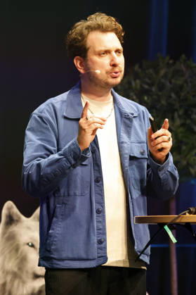 Joab Nist bei der 10. Verleihung des Comedy-Preises Recklinghäuser Hurz im Ruhrfestspielhaus. Recklinghausen, 21.09.2026