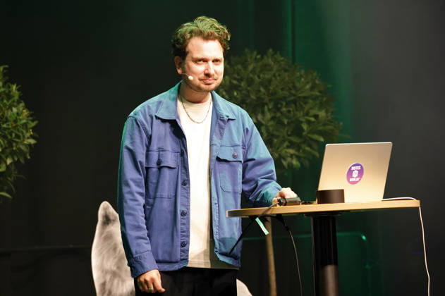 Joab Nist bei der 10. Verleihung des Comedy-Preises Recklinghäuser Hurz im Ruhrfestspielhaus. Recklinghausen, 21.09.2026