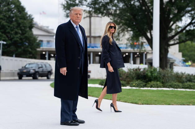 President Donald Trump and First Lady Melania Trump on the South Lawn of the White House before boarding Marine One in Washington, DC on Wednesday, Sept. 23, 2026. Trump is traveling to Joint Base Andrews, Maryland to welcome Chinese President Xi Jinping as he arrives for a visit to the United States.  WASP20260923104 AaronxSchwartz
