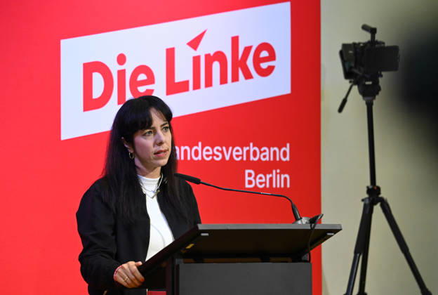Die Linke Berlin Party Conference in Berlin BERLIN, GERMANY – SEPTEMBER 25: Die Linke (The Left Party) candidate for Berlin Governing Mayor Elif Eralp speaks during the extraordinary session of the 10th State Party Congress of the Die Linke (The Left Party) to assess the election results in Berlin on September 25, 2026. Mayor candidate Elif Eralp also took part in the conference. Volodymyr Sindieiev Anadolu Berlin Germany. Editorial use only. Please get in touch for any other usage. Copyright: x2026xAnadoluxVolodymyrxSindieievx