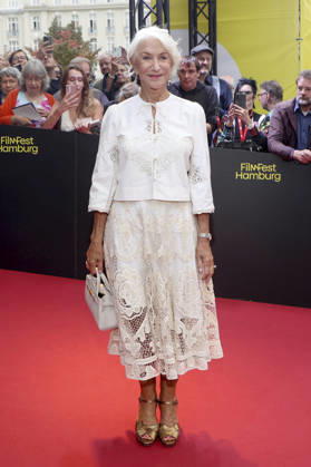 ABB FILMFEST- Dame Helen Mirren die britische Schauspielerin Preistraegerin bei der Verleihung des Douglas Sirk Preis Roter Teppich auf dem FilmFest Hamburg 2026 im Kino Cinemaxx Dammtor in Hamburg am 29.09.2026 Hamburg Deutschland