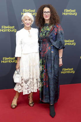 ABB FILMFEST- Malika Rabahallah, Helen Mirren Verleihung bei der Verleihung des Douglas Sirk Preis Roter Teppich auf dem FilmFest Hamburg 2026 im Kino Cinemaxx Dammtor in Hamburg am 29.09.2026 Hamburg Deutschland