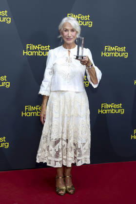 ABB FILMFEST- Dame Helen Mirren die britische Schauspielerin Preistraegerin bei der Verleihung des Douglas Sirk Preis Roter Teppich auf dem FilmFest Hamburg 2026 im Kino Cinemaxx Dammtor in Hamburg am 29.09.2026 Hamburg Deutschland
