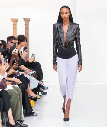 Paris Fashion Week Women s Wear SPRING SUMMER 2027 Collection by BUC AKYOL, September 29, 2026; Photography by Sylvie Lefort; MAXPPP 09 29 2026 @Sylvie Lefort Photography MAXPPP 09 29 26 Models present creations from the Women’s Spring Summer 2027 collection by BUC AKYOL during Paris Fashion Week, in Paris, France, September 29, 2026. The presentation of the women’s collections ran from September 28 to October 6, 26  Copyright: xMAXPPPxsylviexlefortxphotographyx LFR202609304420 LFR202609304420