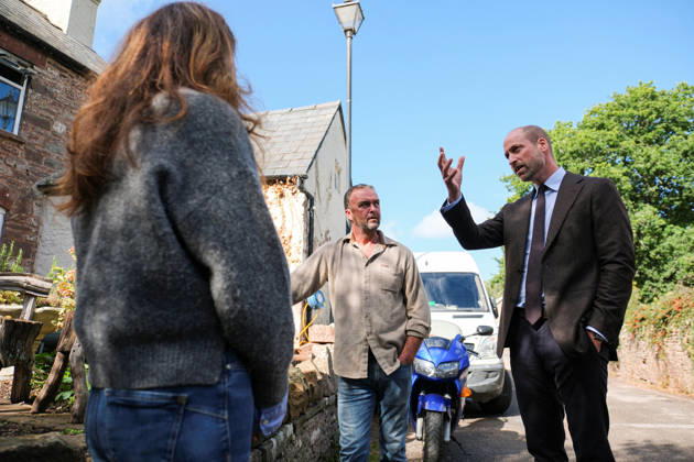 Britain s Prince William visits flood-affected communities in Skenfrith Britain s Prince William, Prince of Wales, meets local residents, Rob and Hellen Wyatt, to hear about the impact of flooding on their community, during a visit focused on flood risk and climate resilience, in Skenfrith, Wales, Britain, October 1, 2026. REUTERS Mathieu, Credit:Mathieu Willcocks PA ROTA - B68 Avalon UNITED KINGDOM, SKENFRITH Copyright: xMathieuxWillcocksx xPAxROTAx-xB68x xAvalonx 1139786114