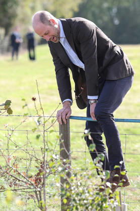 The Prince Of Wales Visits Monmouthshire And Herefordshire ABERGAVENNY, WALES - OCTOBER 01: Prince William, Prince Of Wales climbs over a wire fence during a visit to the charity Stump Up For Trees, to hear about the charity s goal of planting one million native trees across South Wales, at White Castle Farm on October 01, 2026 in Abergavenny, Wales. The Prince of Wales also visited the region to meet with those tackling the threat of flooding caused by extreme weather conditions., Credit:Chris Jackson PA ROTA - B68 Avalon United Kingdom, Wales, Abergavenny Copyright: xChrisxJacksonx xPAxROTAx-xB68x xAvalonx 1139798701