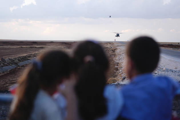 TEKNOFEST Southeast in Turkiye s Sanliurfa SANLIURFA, TURKIYE - OCTOBER 1: The Turkish Gendarmerie s Steel Wings team performs a demonstration flight during TEKNOFEST Southeast, world s largest aviation, space, and technology festival at the Sanliurfa GAP Airport for its 15th edition in Sanliurfa, Turkiye on October 01, 2026. Adem Kutucu Anadolu Sanliurfa Turkey. Editorial use only. Please get in touch for any other usage. Copyright: x2026xAnadoluxAdemxKutucux