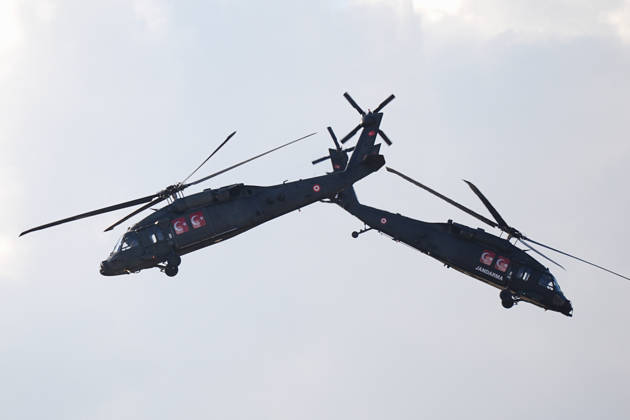 TEKNOFEST Southeast in Turkiye s Sanliurfa SANLIURFA, TURKIYE - OCTOBER 1: The Turkish Gendarmerie s Steel Wings team performs a demonstration flight during TEKNOFEST Southeast, world s largest aviation, space, and technology festival at the Sanliurfa GAP Airport for its 15th edition in Sanliurfa, Turkiye on October 01, 2026. Adem Kutucu Anadolu Sanliurfa Turkey. Editorial use only. Please get in touch for any other usage. Copyright: x2026xAnadoluxAdemxKutucux