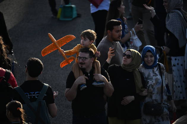 TEKNOFEST Southeast in Turkiye s Sanliurfa SANLIURFA, TURKIYE - OCTOBER 1: Visitors enjoy the Aviation, Space and Technology Festival (TEKNOFEST), as it continues on its second day at Sanliurfa GAP Airport in Sanliurfa, Turkiye, on October 1, 2026. Ozkan Bilgin Anadolu Sanliurfa Turkey. Editorial use only. Please get in touch for any other usage. Copyright: x2026xAnadoluxOzkanxBilginx